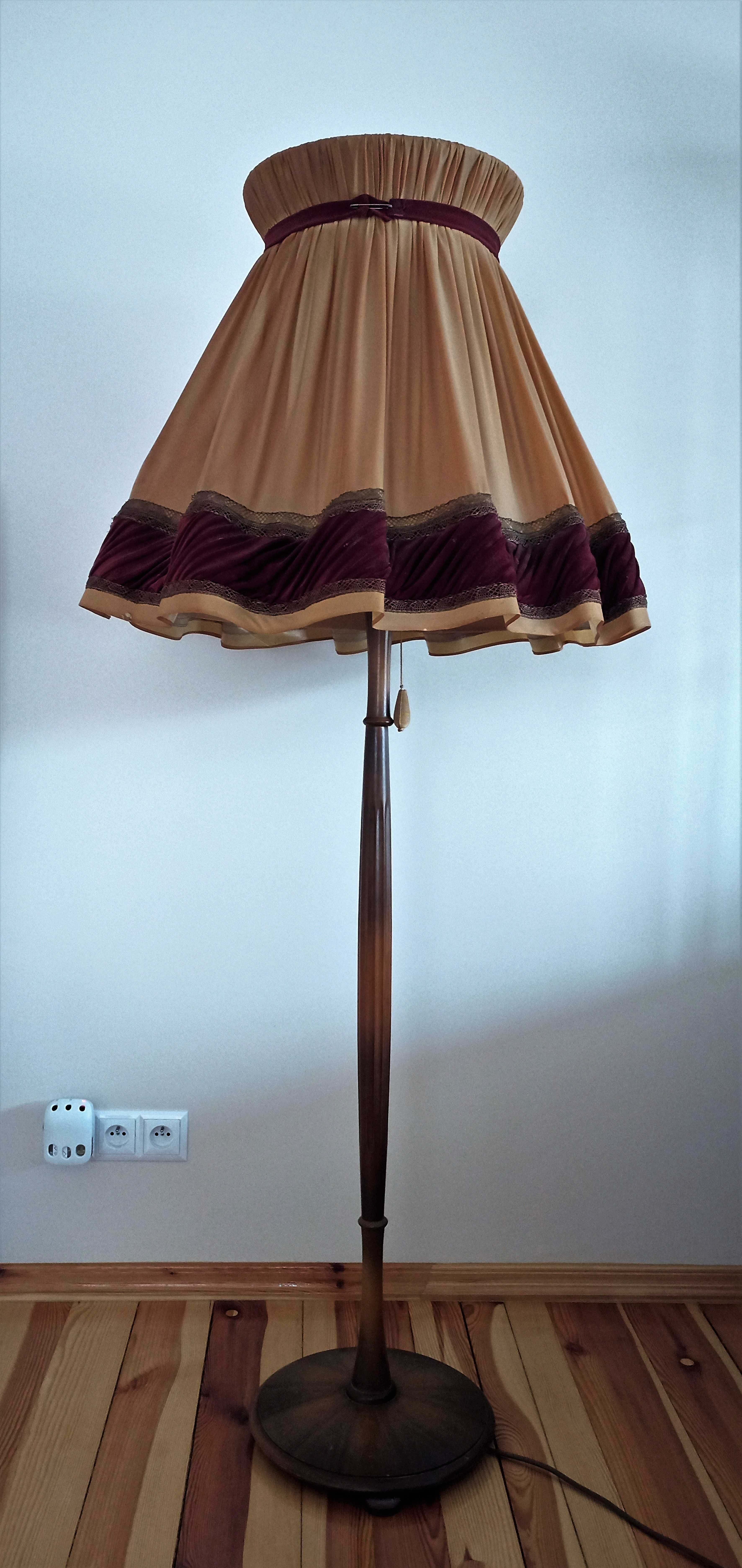 stara lampa loft vintage