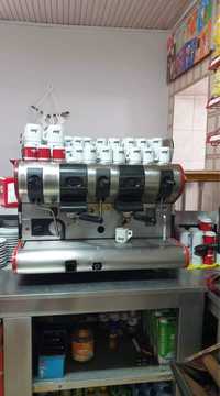 Maquina de cafe industrial