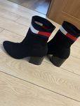 Botki damskie Tommy Hilfiger oryginalne r 38Sprzeda