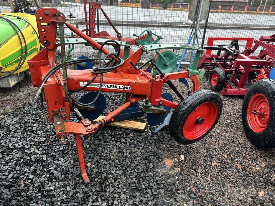 Плуг 2 корпусний захват 35 см Kverneland 35 см