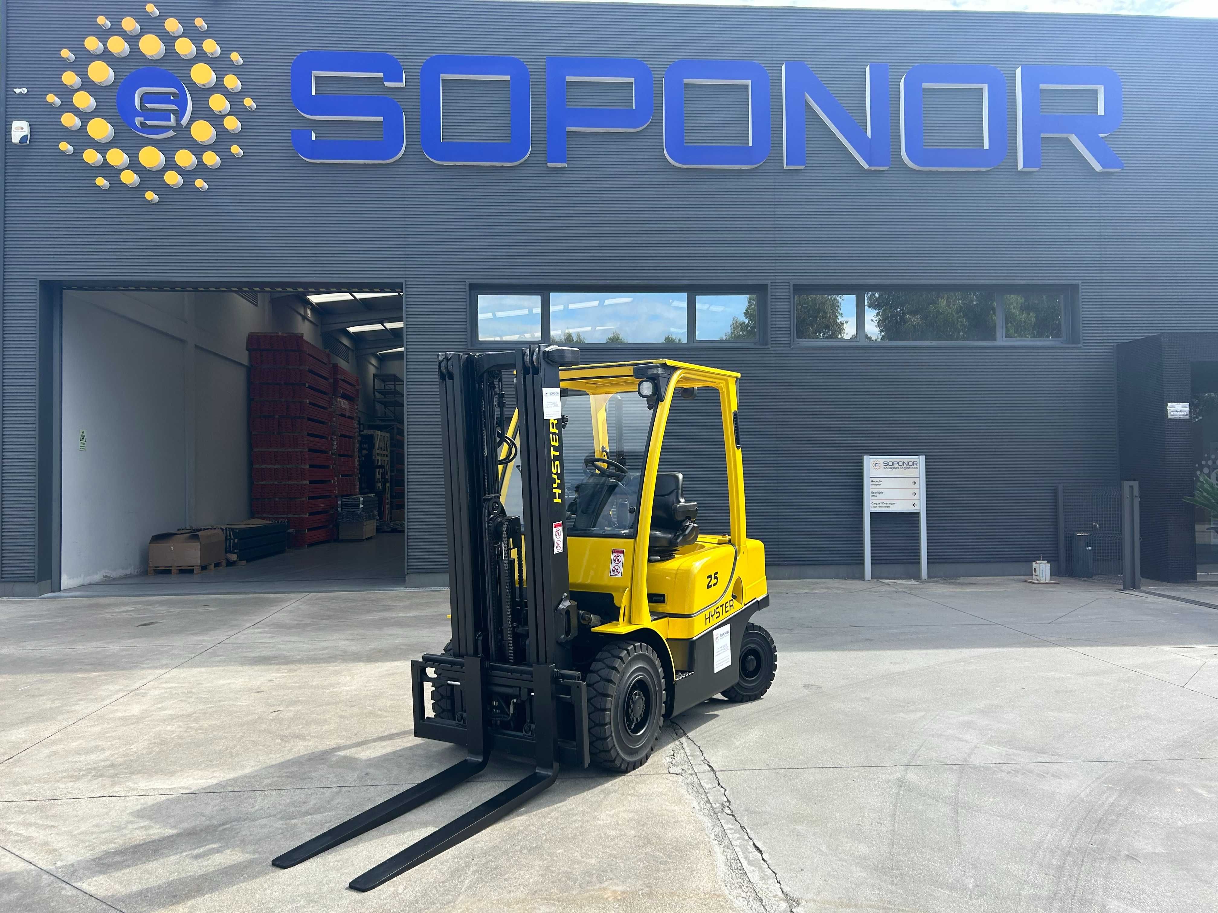 Empilhador Hyster Diesel 2500 Kgs
