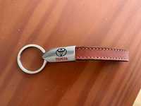 Porta-chaves Toyota de pele