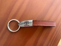 Porta-chaves Toyota de pele