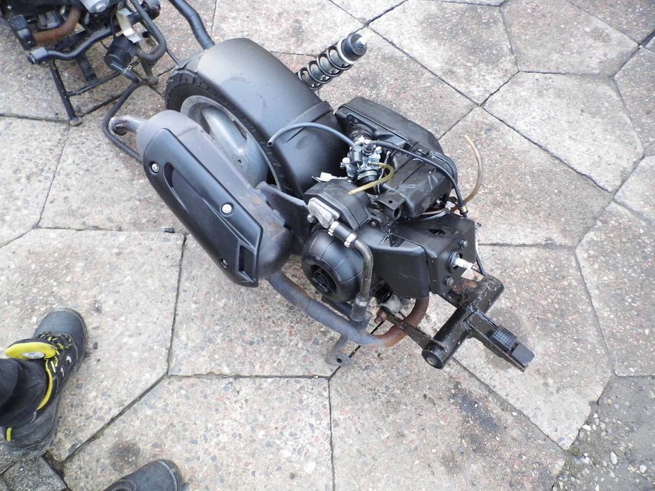 SILNIK PIAGGIO TPH NEW FLY 50 2T  sr motard sportcity gwar 4 tys km