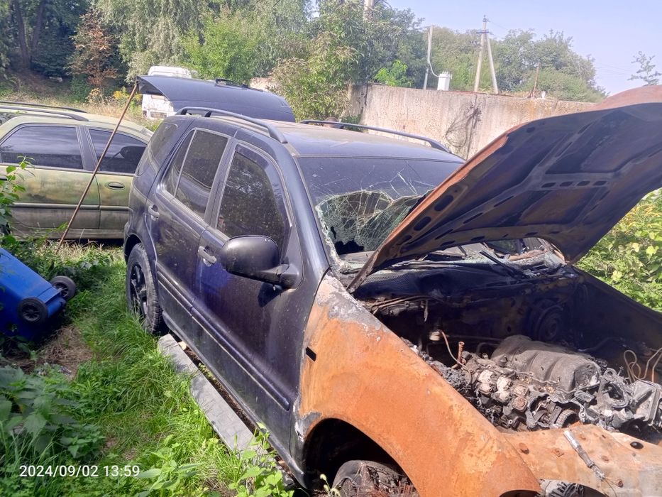 Мерседес ml 163 запчастини кузова.