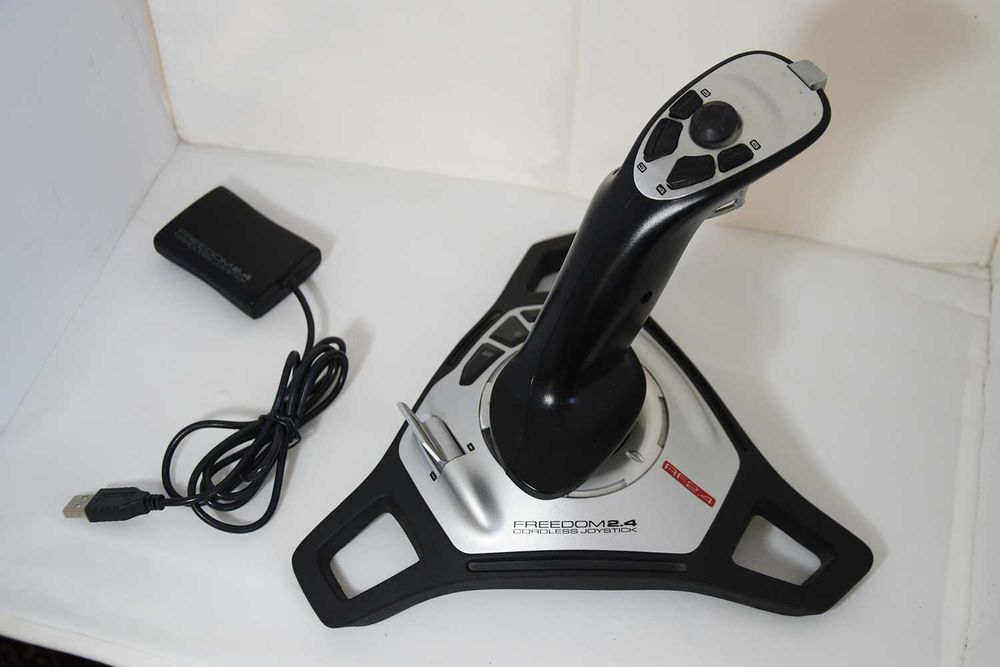 Joystick Logitech Wireless Freedom 2.4GHz