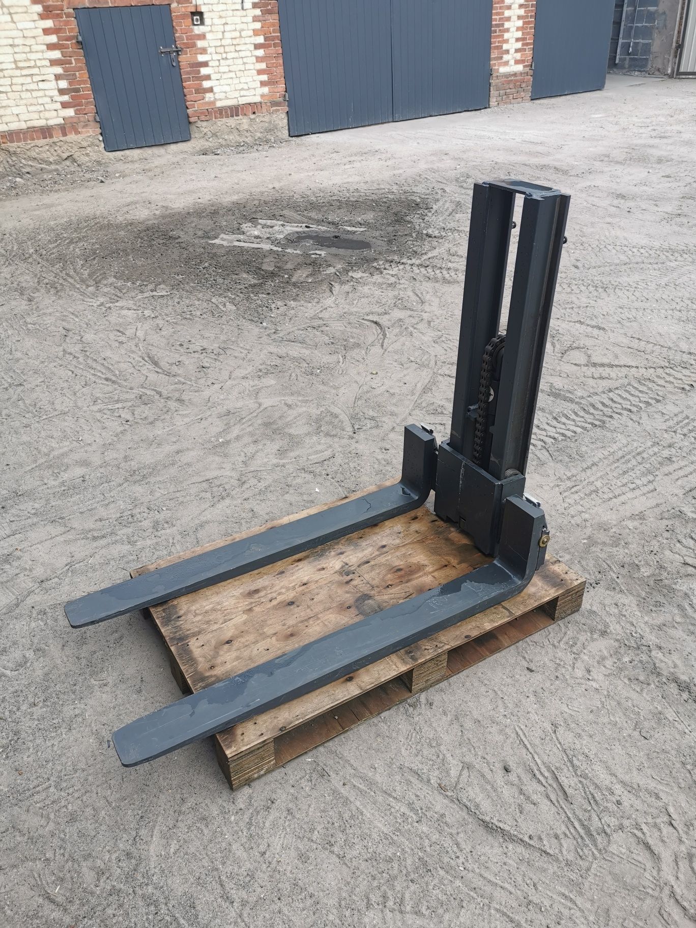 Maszt Widły Hydrauliczne Do Ciągnika Mini Traktorka Paleciak Podnośnik