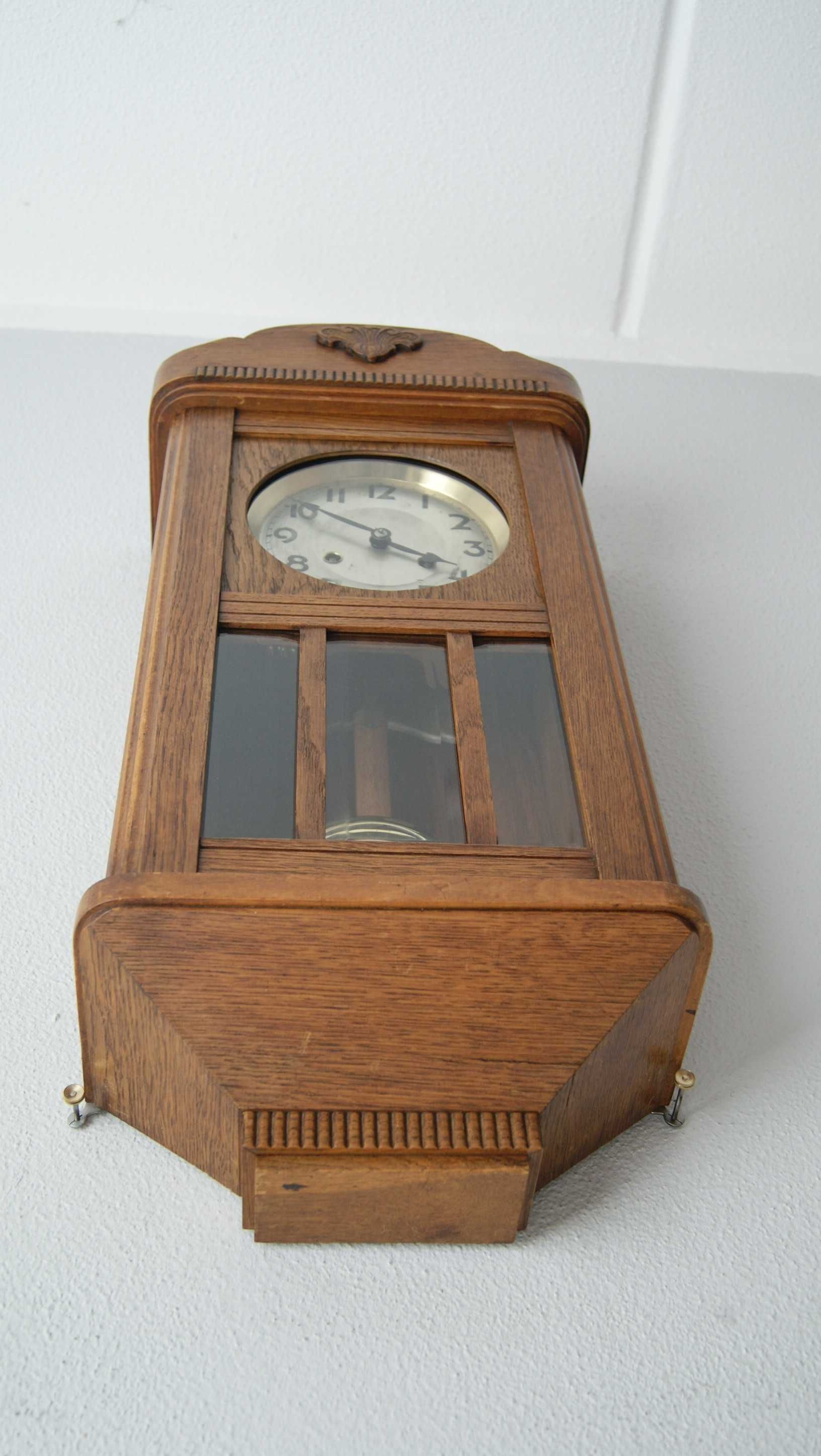 267 Zegar wiszący mechaniczny Kienzle antyk