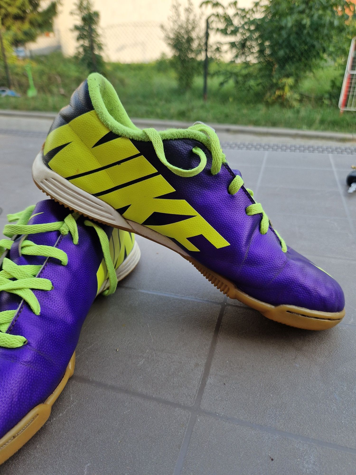 Halówki nike Mercurial r 38 .