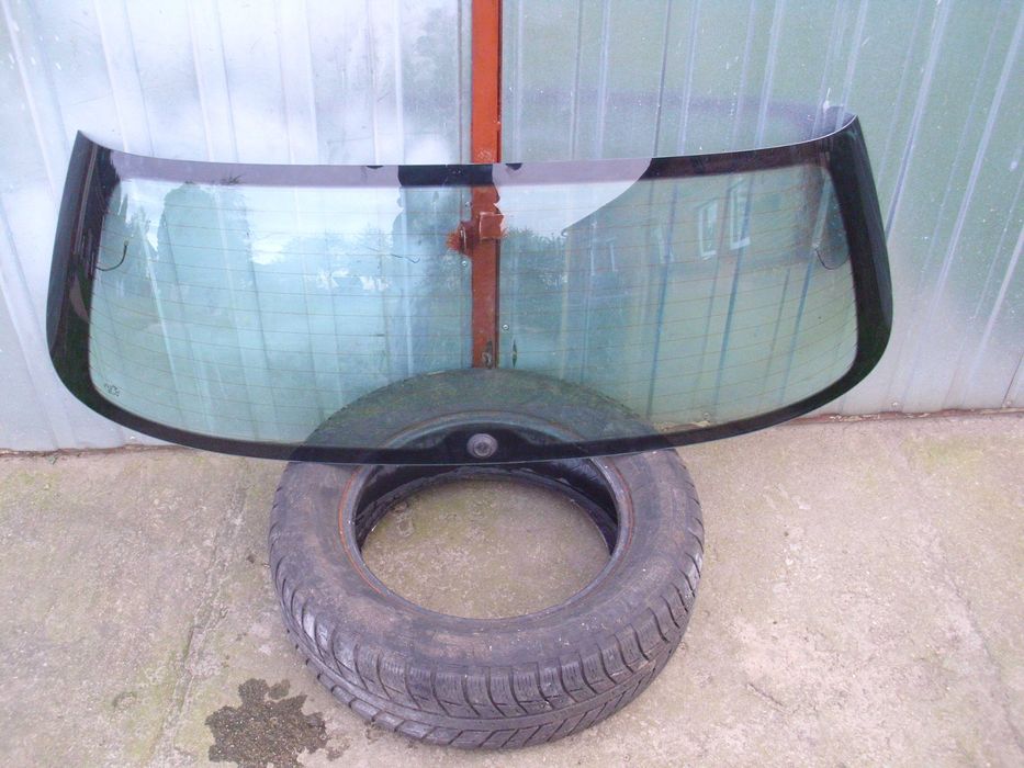 Szyba tył tylna VW Passat B 6 Kombi