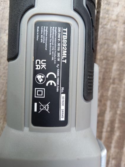 Titan TTB892MLT 300W Elektryczne narzędzie wielofunkcyjne 240V