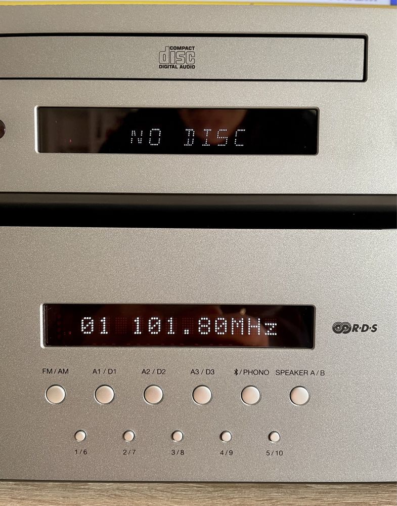 Cambridge Audio AXR 100 i CXA35