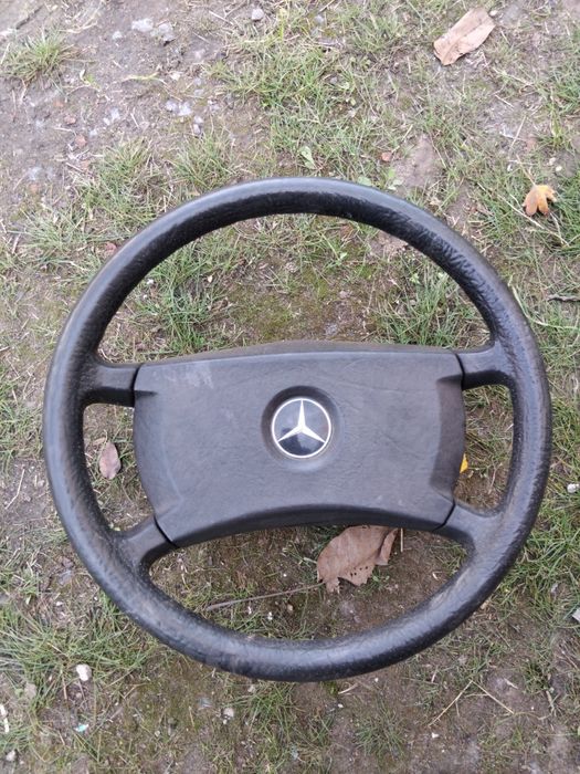 Продам руль мерседес 190 2.0 бензин