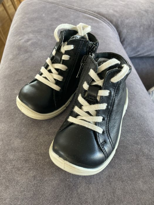 Buciki niemowlece ecco