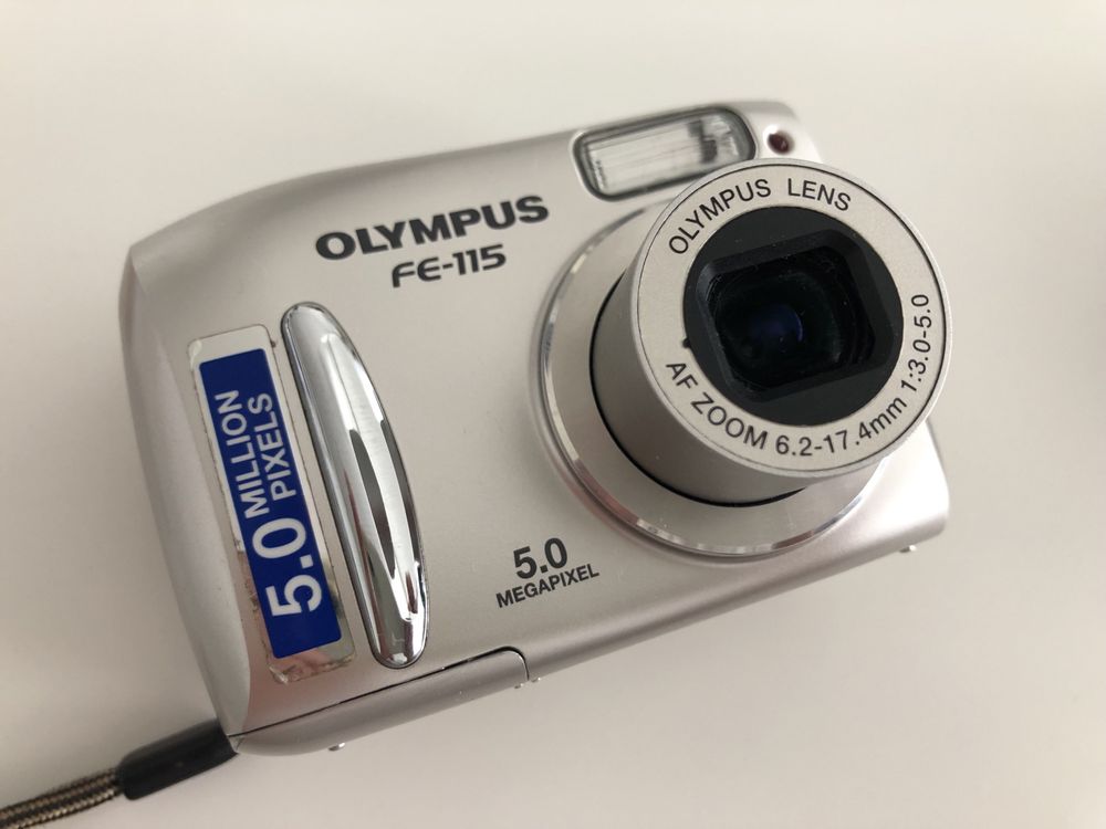 Olympus FE-115 5.0 MegaPixels