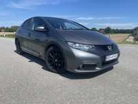 Honda Civic IX 1.8 12r super stan czujniki przod tyl kamera navi 18alu