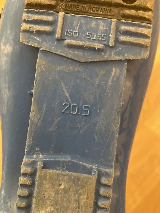 Buty narciarskie Lange RSJ 50R rozm 20,5 cm (33 EU)