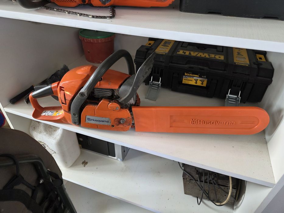 Sprzedam Husqvarne 445 od nowości