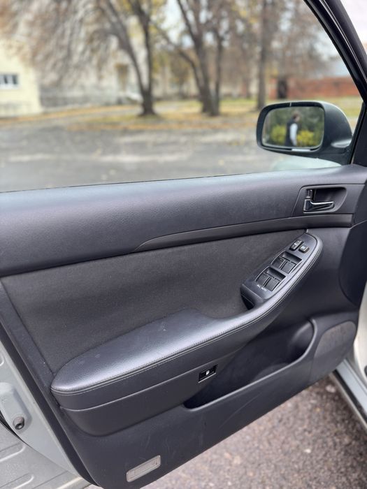 Toyota Avensis 2007 г