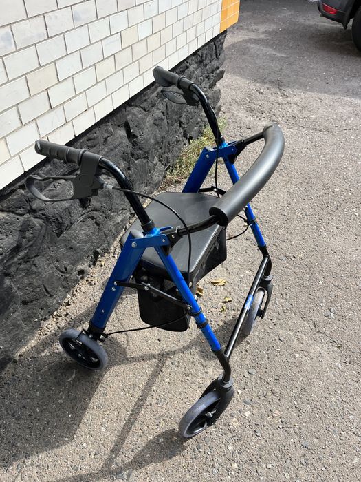 Ходунки на колесах ХкД-03