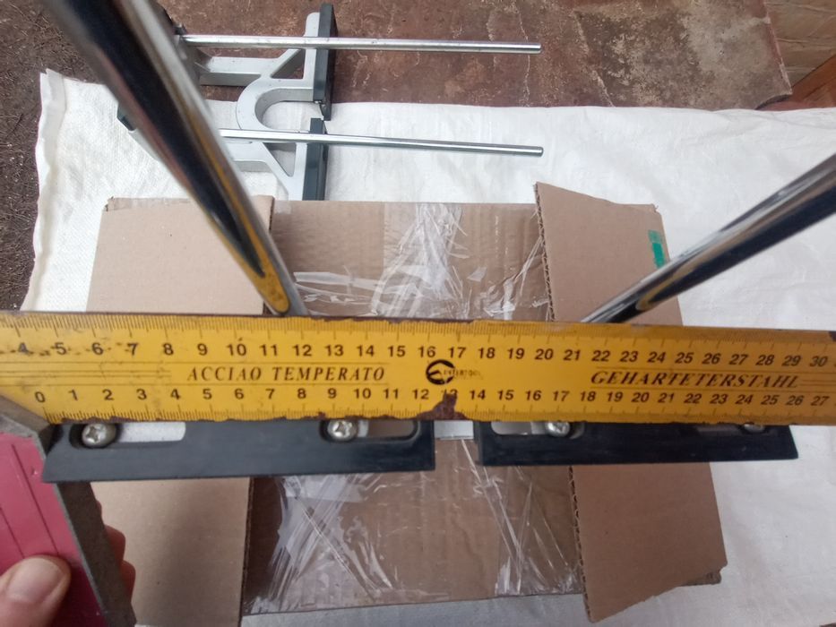 Паралельний упор для фрезера