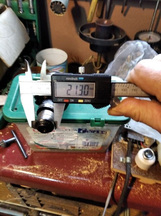 Привід масляного насоса і трамблера  двигуна ваз-2101