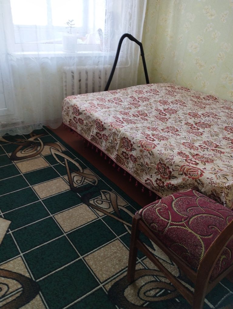 Здається трьох кімнатна квартира, Критий ринок, 7000+ ком