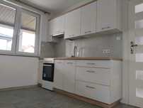 Wynajmę nowoczesne 70 m², 2 pokoje, balkon – Strzebielino