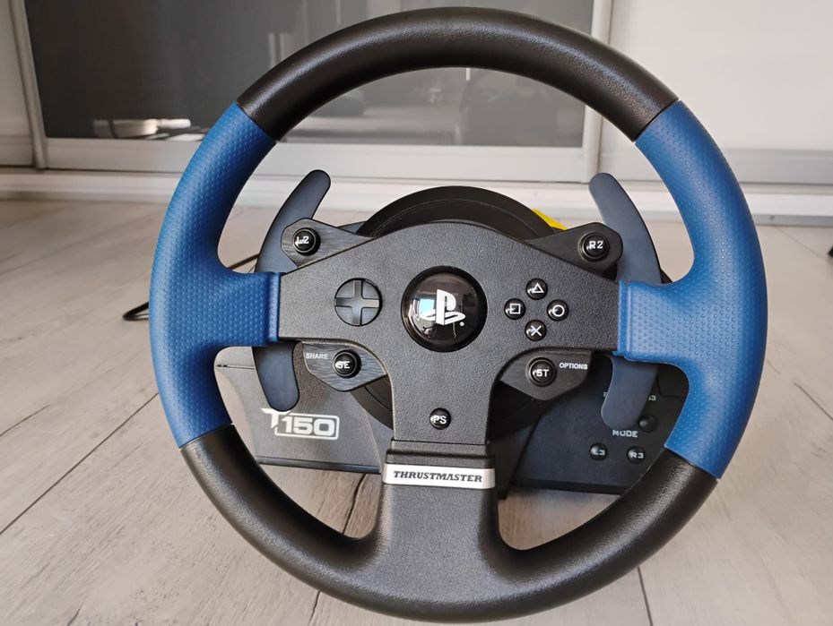 Sprzedam kierownicę Thrustmaster T150 kompatybilną z PlayStation 4.