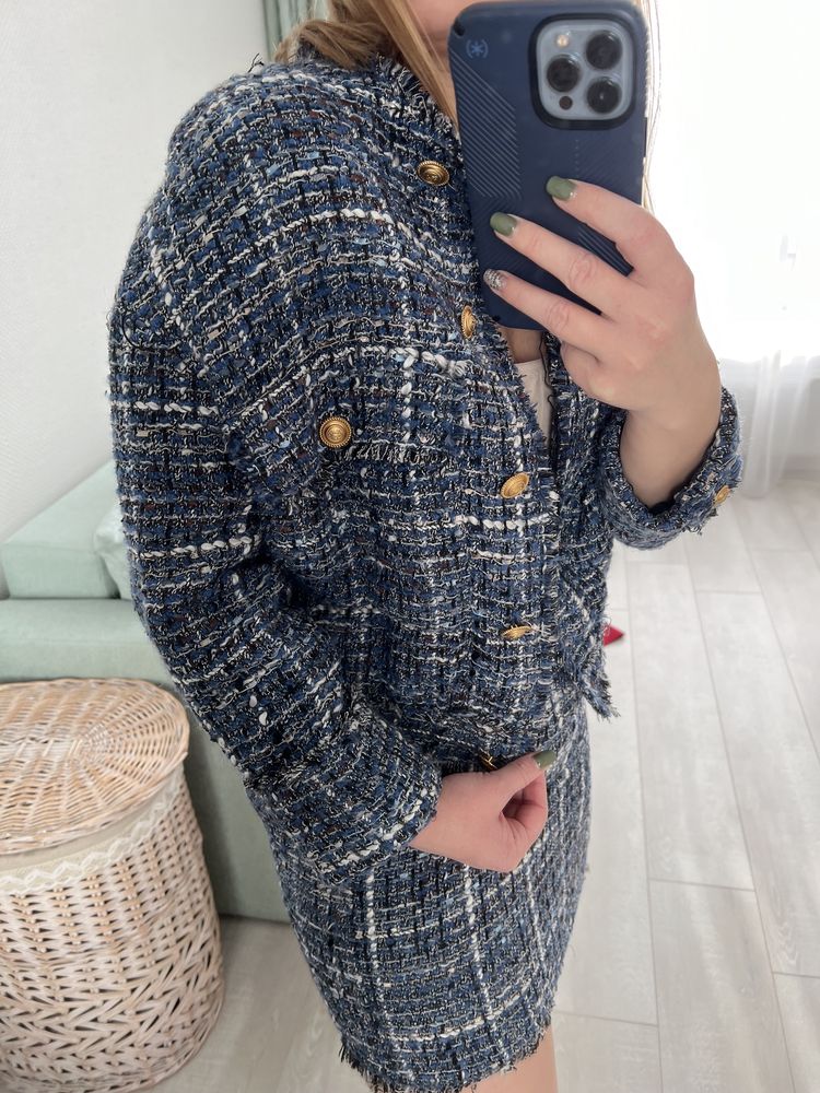 Костюм Zara пиджак с юбкой в стиле шанель твидовый