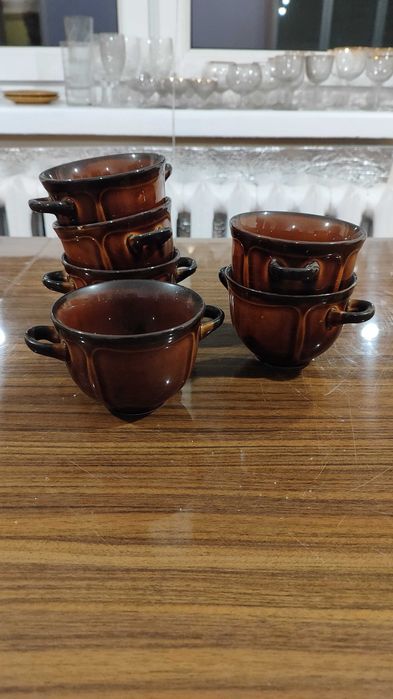 Talerze, kubki, filiżanki, ceramika prl