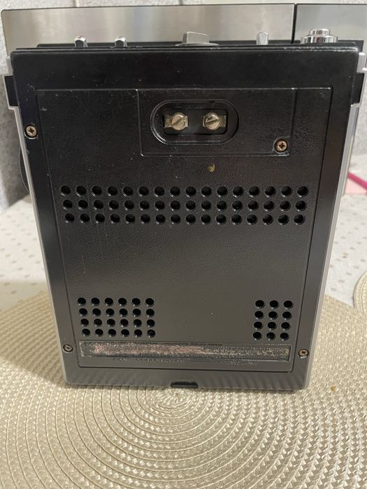 Аналоговый радиоприемник Sony ICF-5500m