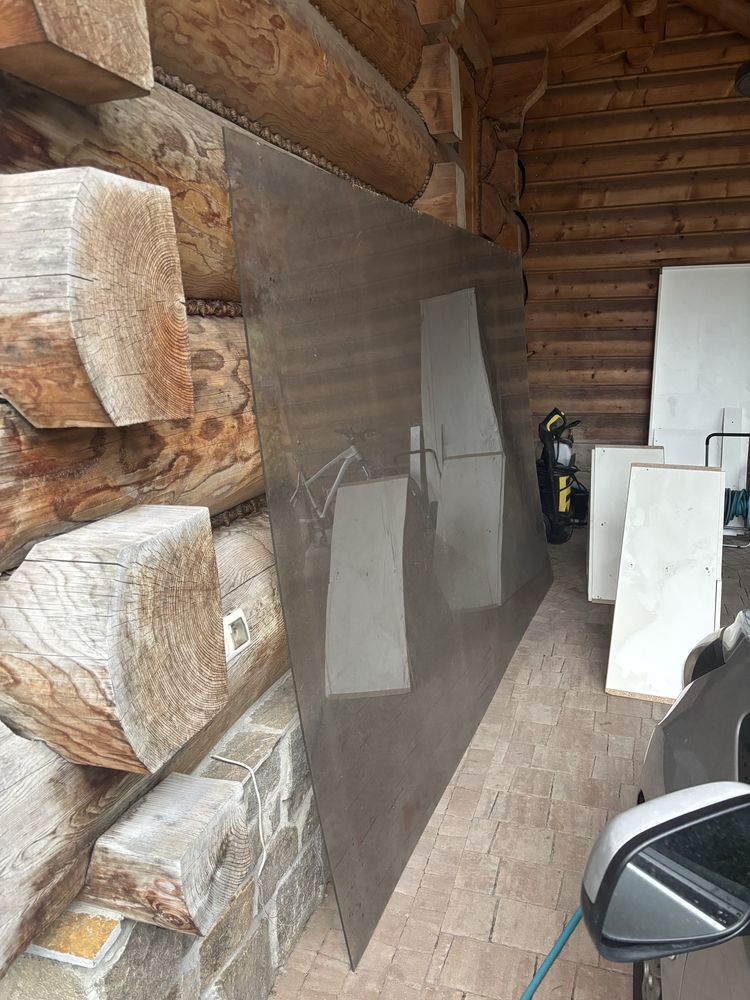 Płyta pleksi 305x188x0,5 cm