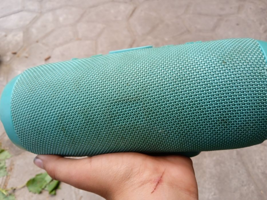 Колонка Jbl change 3