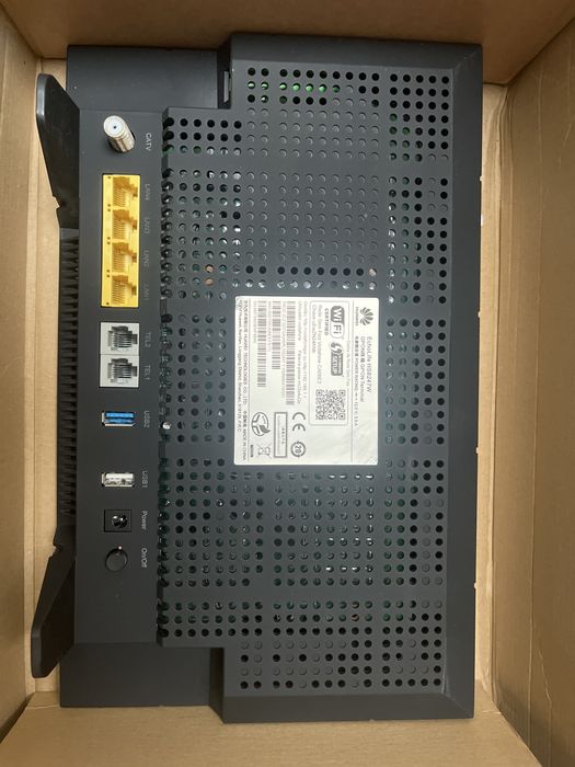 Router EchoLife HS8247W