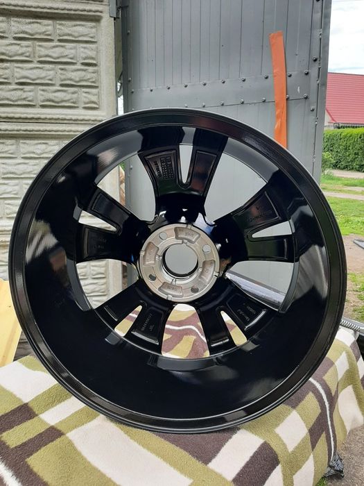 Sprzedam Nowe Felgi 17