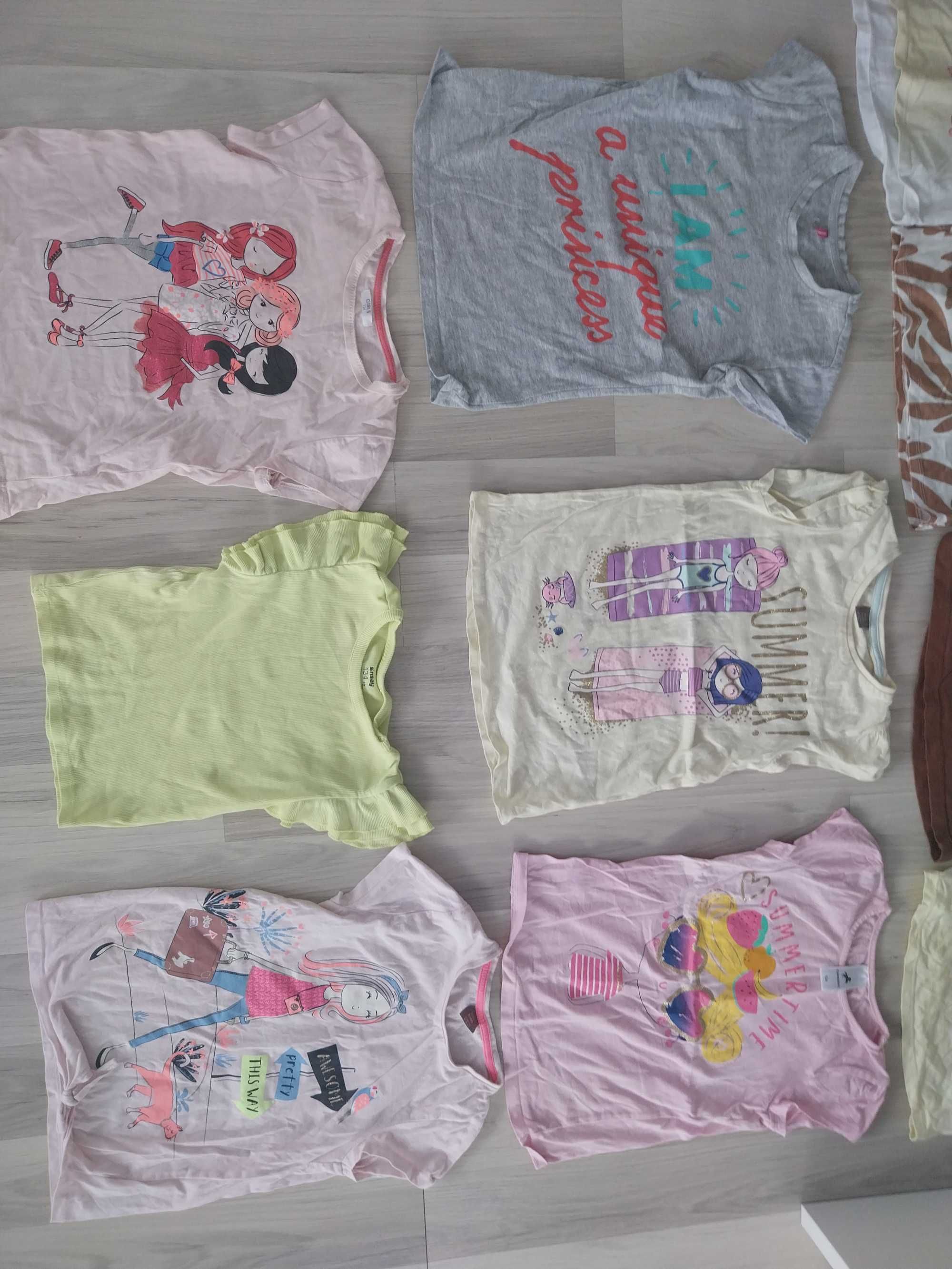 Zestaw koszulki t-shirt krótki rękaw rozmiar 134 dziewczynka