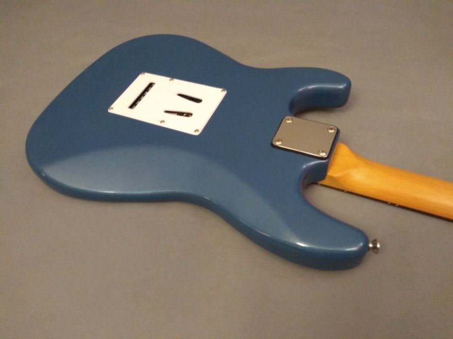 Harley Benton ST-62CC RW Lake Placid Blue-gitara typu Stratocaster