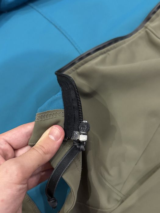 Куртка плотная кофта зипка зип худи cp company сп компани оригинал s