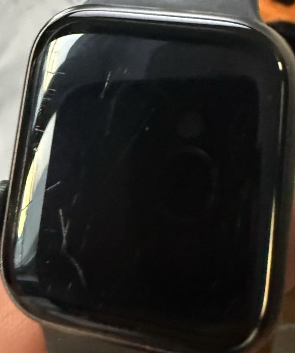 Apple watch series 6, 40 mm.
