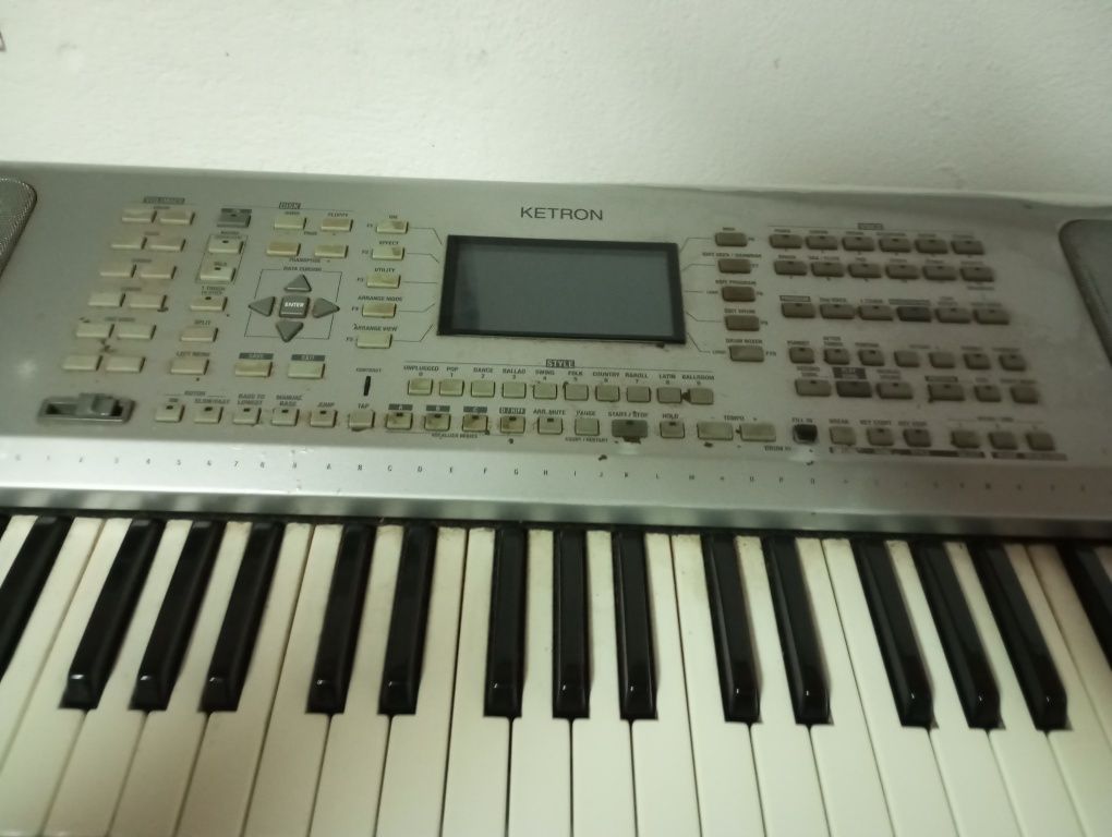 Órgão da ketron sd5