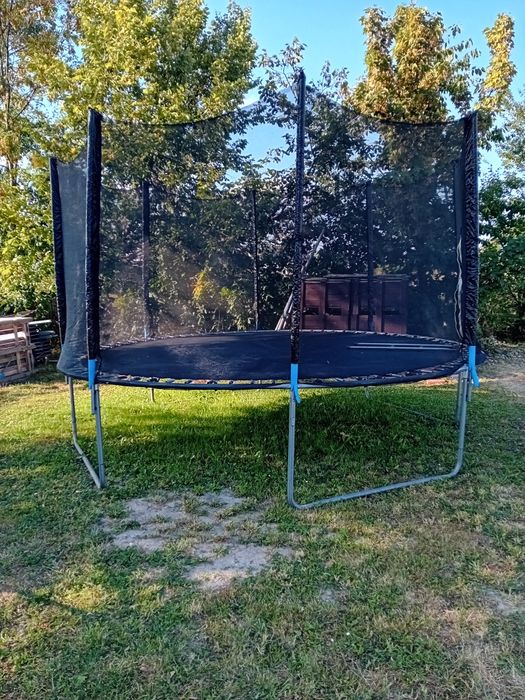 Trampolina ogrodowa 3,5m