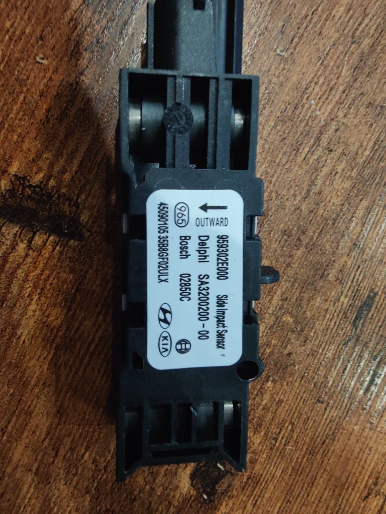 Czujnik zderzeniowy 959302E000 Side Impact Sensor