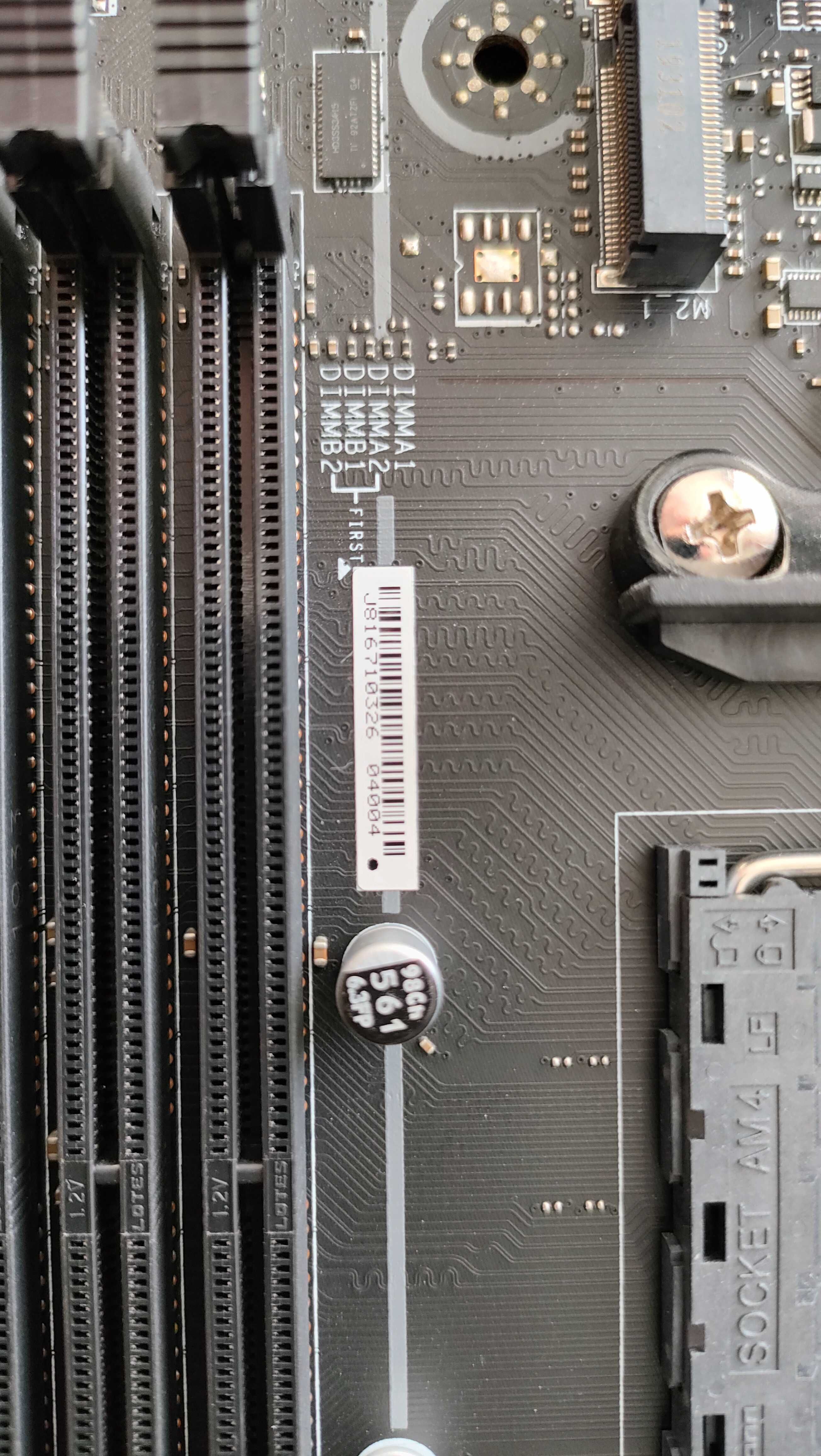 материнська плата MSI B450 Tomahawk max AM4 Ryzen DDR4 материнка