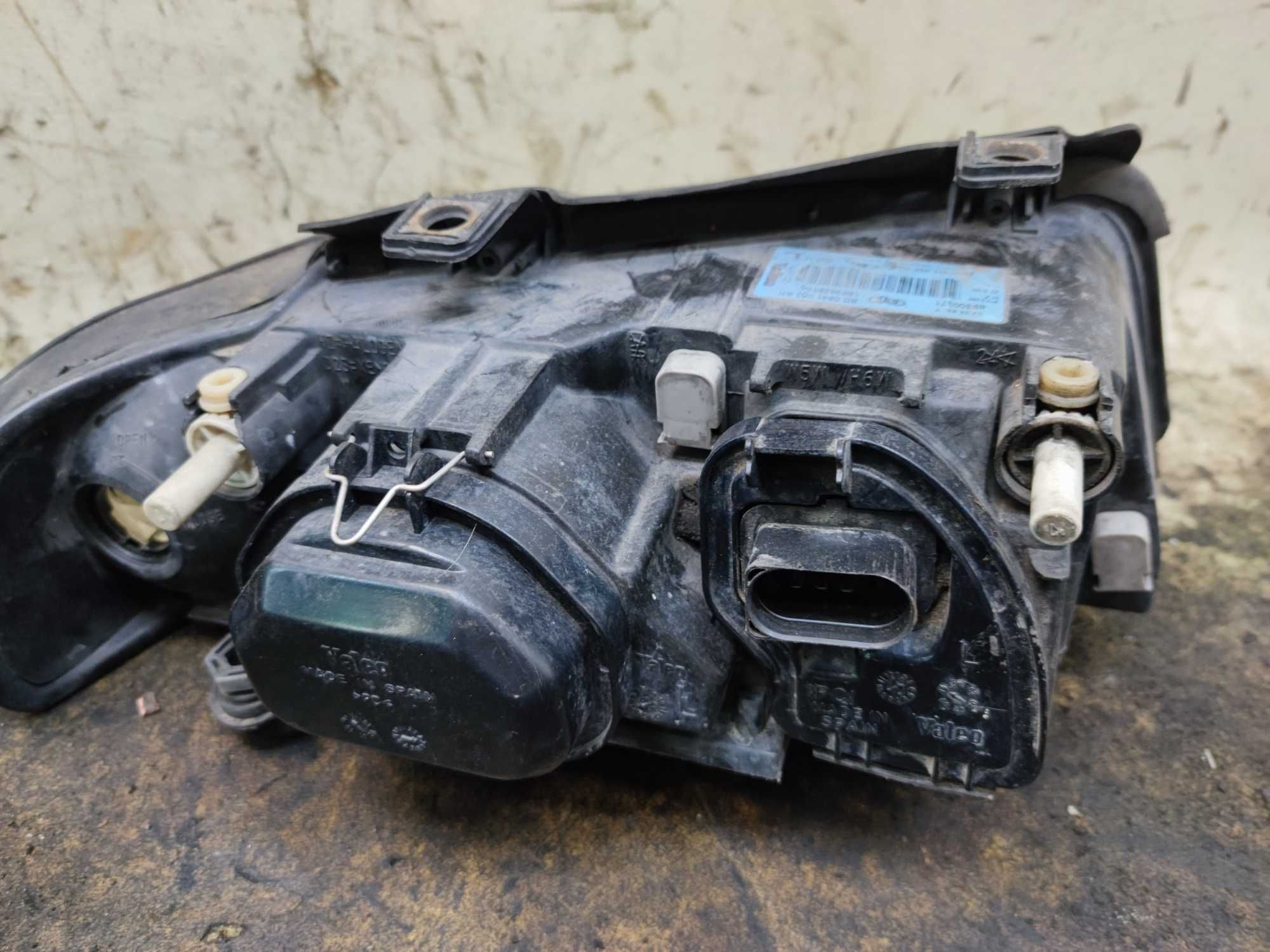 Audi A4 B5 Lift Lampa Przód Przednia Lewa LP