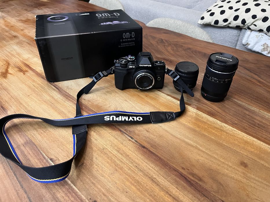 Olympus OM-D E-M10 Mark III + 3 obiektywy