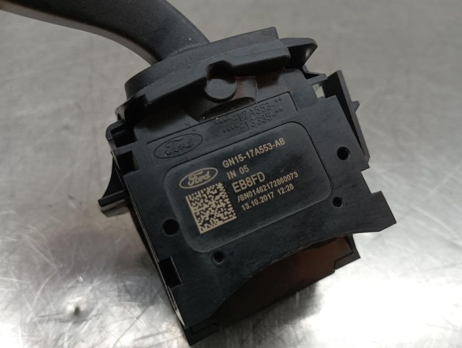 Manípulo do limpa vidros FORD Fiesta VII (HJ, HF)