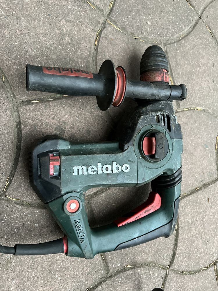 Перфоратор Metabo KHE 3251