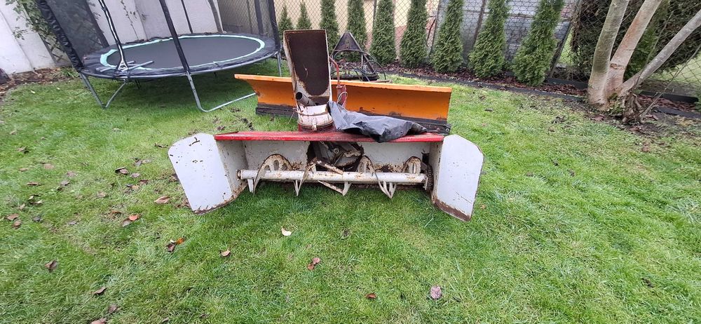 Valmet Valtra, Pług do śniegu, Dmuchawa Zamiatarka