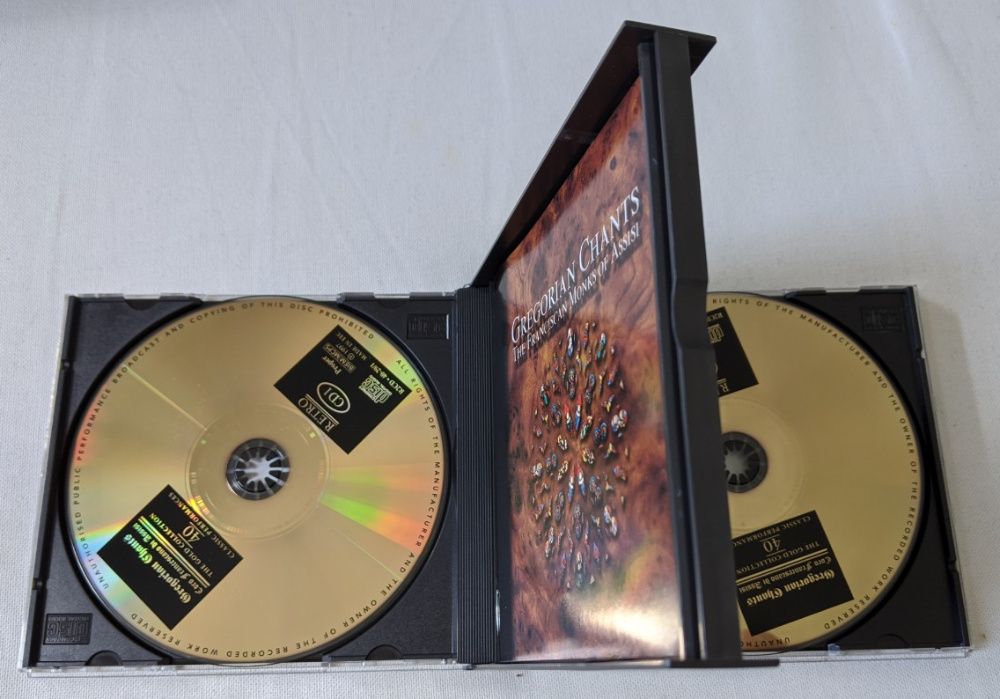 Gregorian Chants - The Franciscan Monks of Assisi - 2 CD Gold Collecti